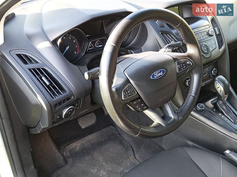 Хэтчбек Ford Focus 2017 в Киеве