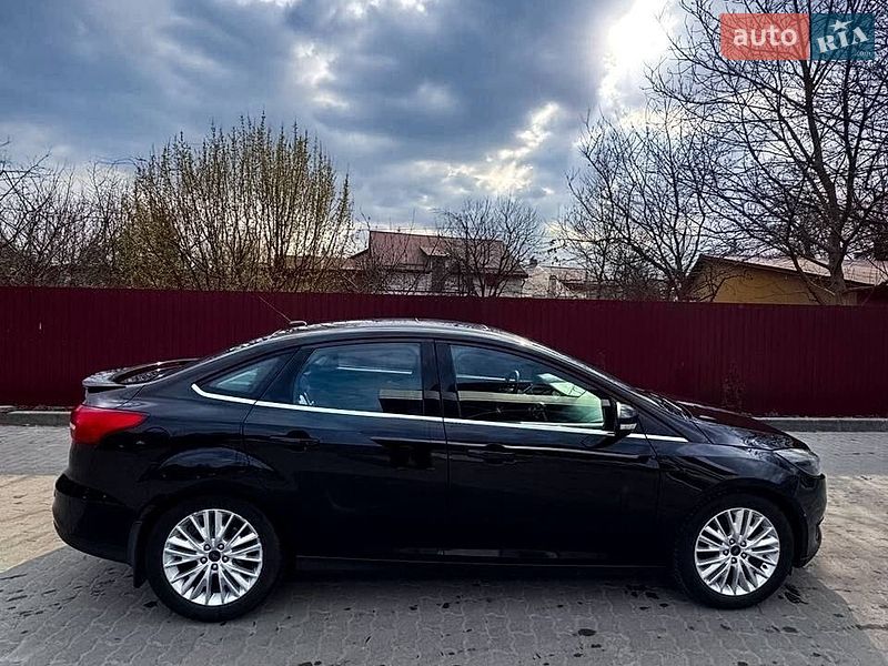 Седан Ford Focus 2017 в Івано-Франківську