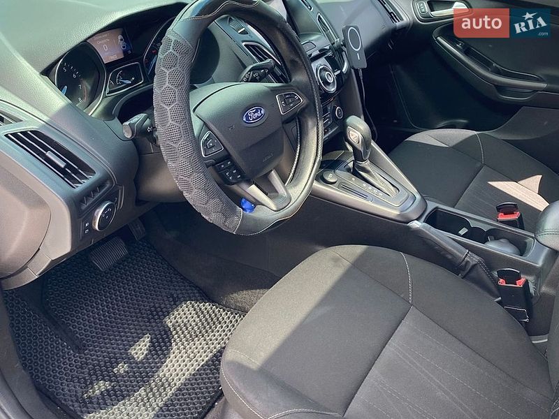 Хэтчбек Ford Focus 2018 в Запорожье