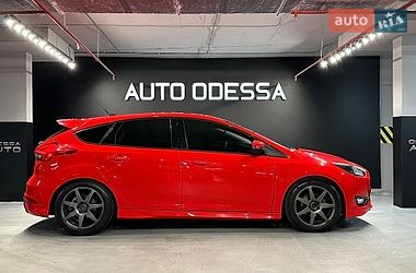 Хэтчбек Ford Focus 2017 в Одессе