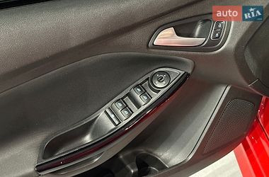 Хэтчбек Ford Focus 2017 в Одессе