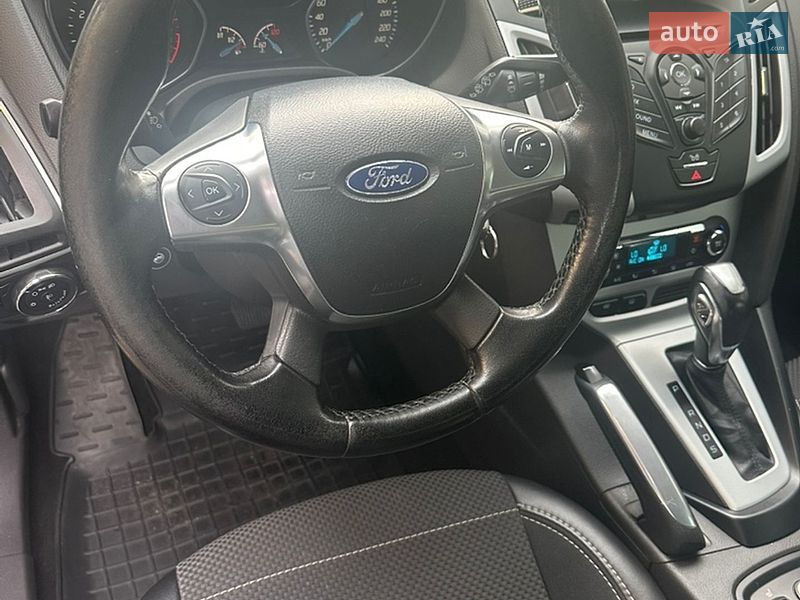 Хетчбек Ford Focus 2013 в Івано-Франківську