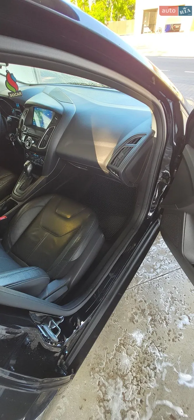 2015 Ford Focus - мініатюра 16