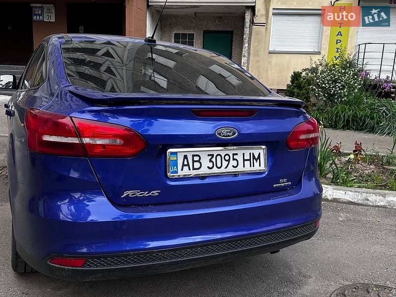 Седан Ford Focus 2015 в Києві