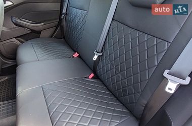 Хэтчбек Ford Focus 2014 в Киеве фото 7 Хэтчбек Ford Focus 2014 в Киеве