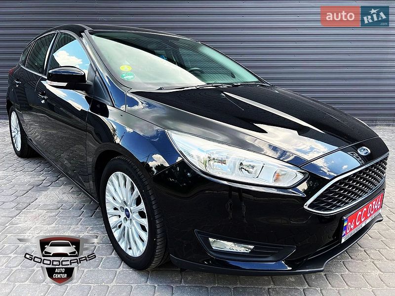 Хэтчбек Ford Focus 2015 в Каменском фото Хэтчбек Ford Focus 2015 в Каменском