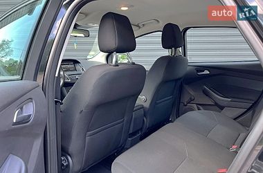 Хэтчбек Ford Focus 2015 в Каменском фото 7 Хэтчбек Ford Focus 2015 в Каменском