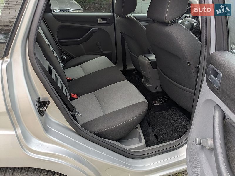 Универсал Ford Focus 2009 в Звягеле фото 38 Универсал Ford Focus 2009 в Звягеле