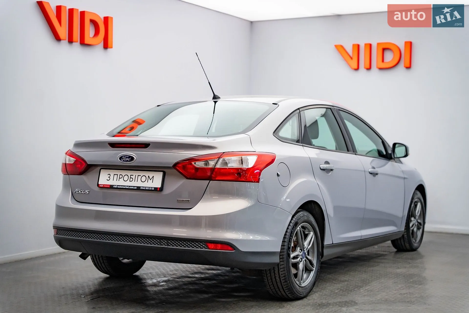 2013 Ford Focus - мініатюра 2