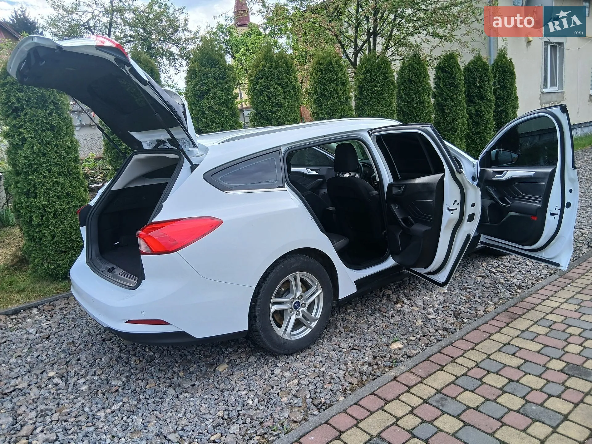 2019 Ford Focus - мініатюра 14