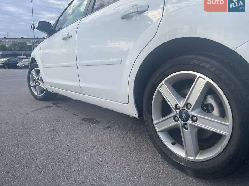 Хетчбек Ford Focus 2007 в Полтаві