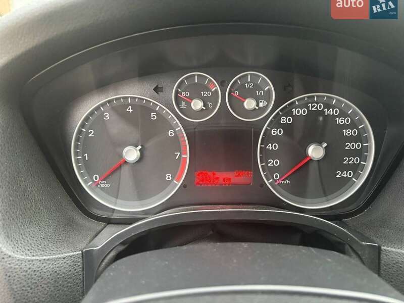 Хетчбек Ford Focus 2007 в Кропивницькому
