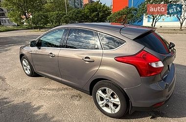 Хетчбек Ford Focus 2013 в Сумах
