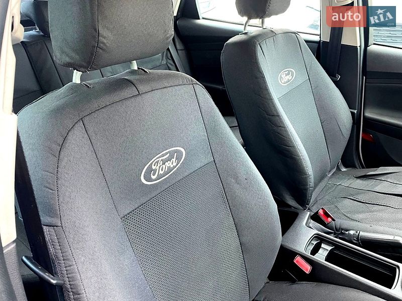 Хэтчбек Ford Focus 2017 в Киеве
