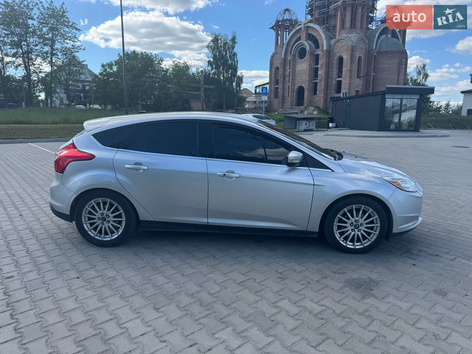 2011 Ford Focus - мініатюра 10