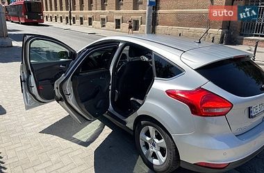 Хетчбек Ford Focus 2018 в Чернівцях