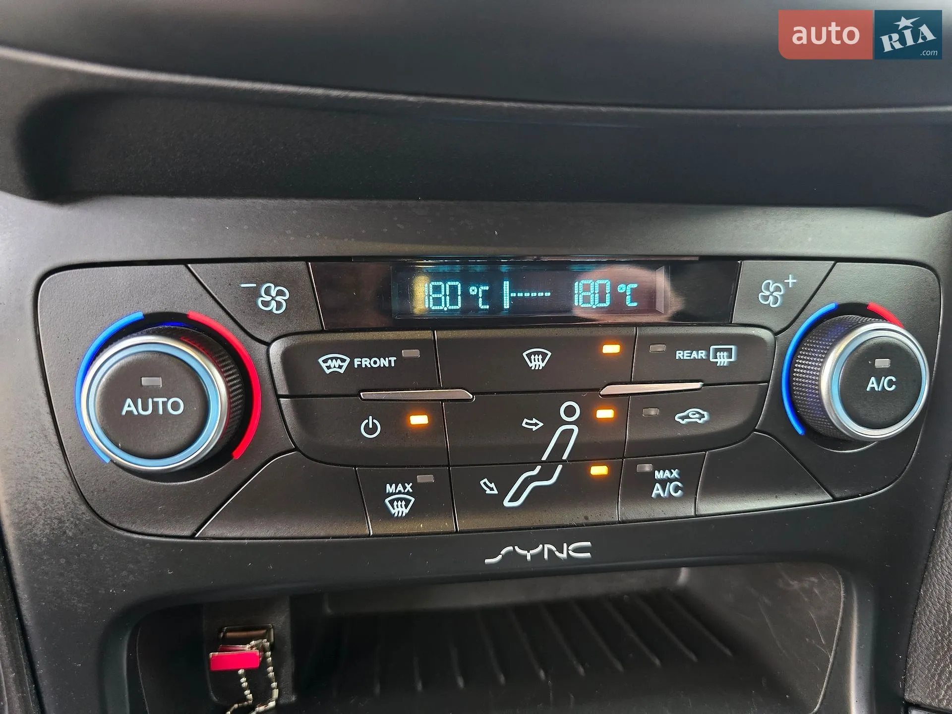 2015 Ford Focus - мініатюра 77