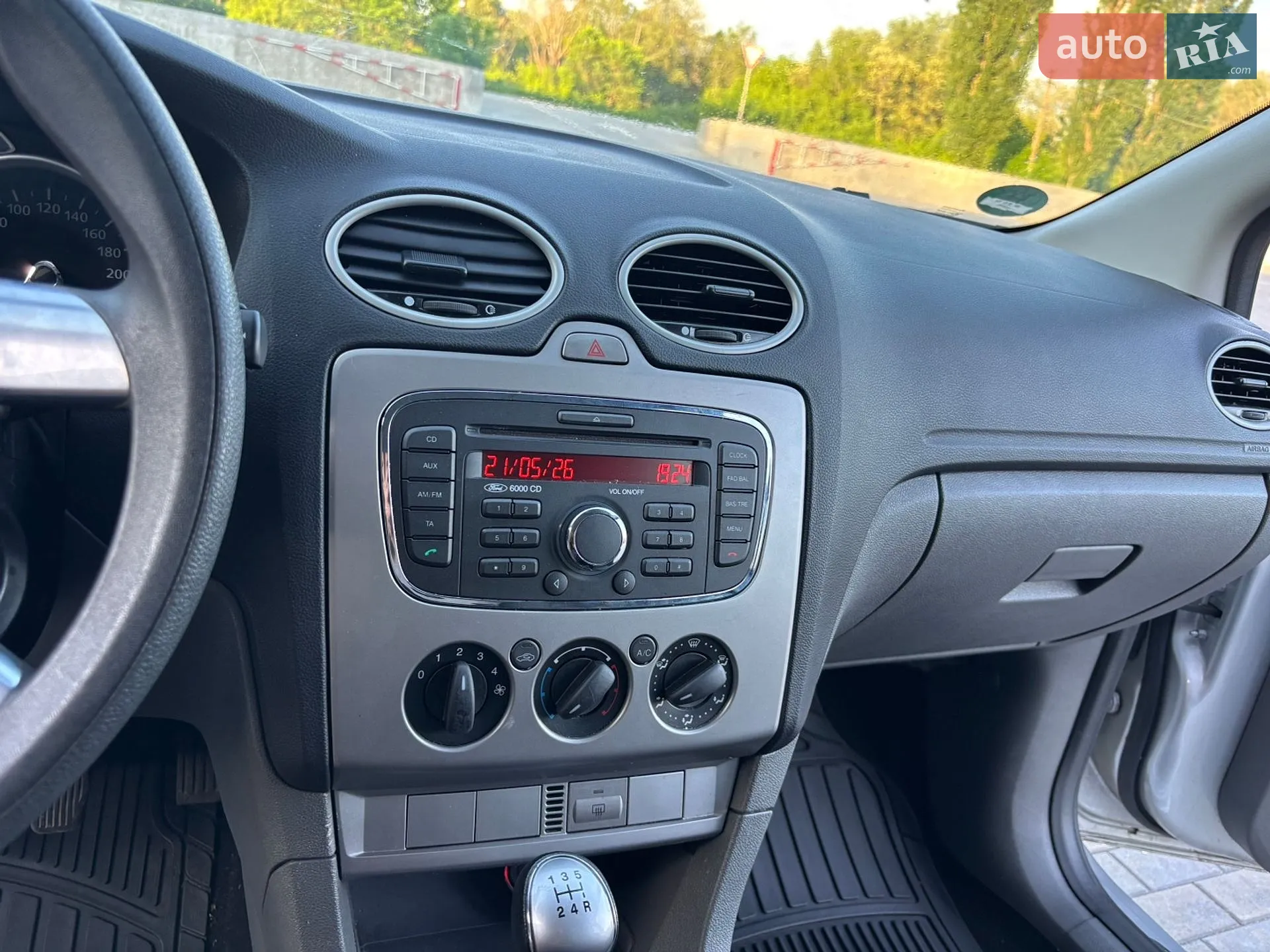 2010 Ford Focus - мініатюра 36