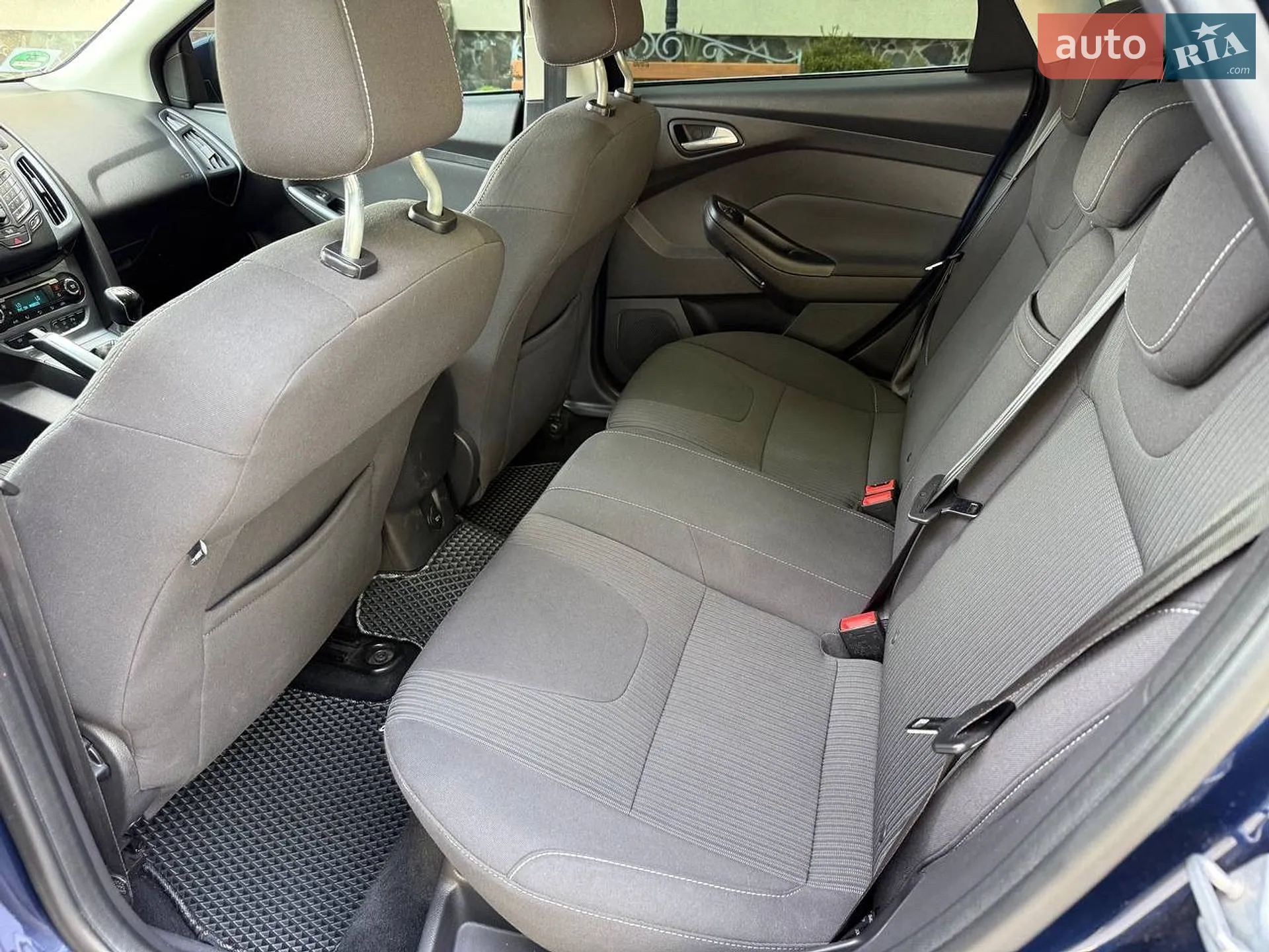 2012 Ford Focus - мініатюра 38