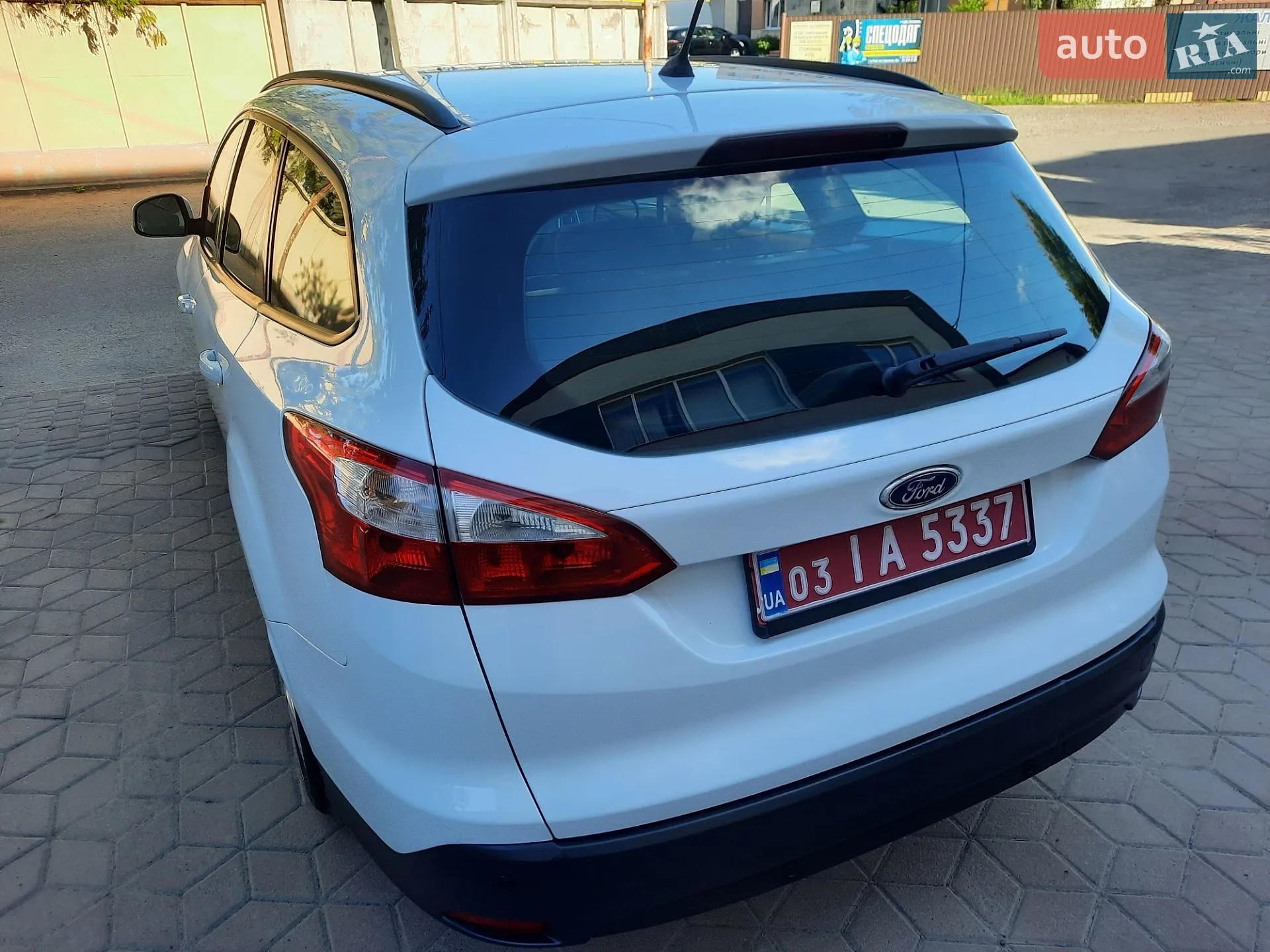 2012 Ford Focus - мініатюра 13