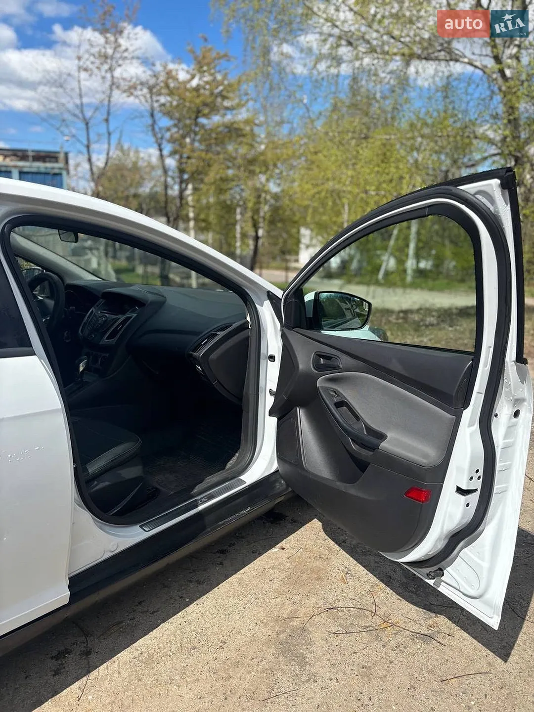 2011 Ford Focus - мініатюра 9