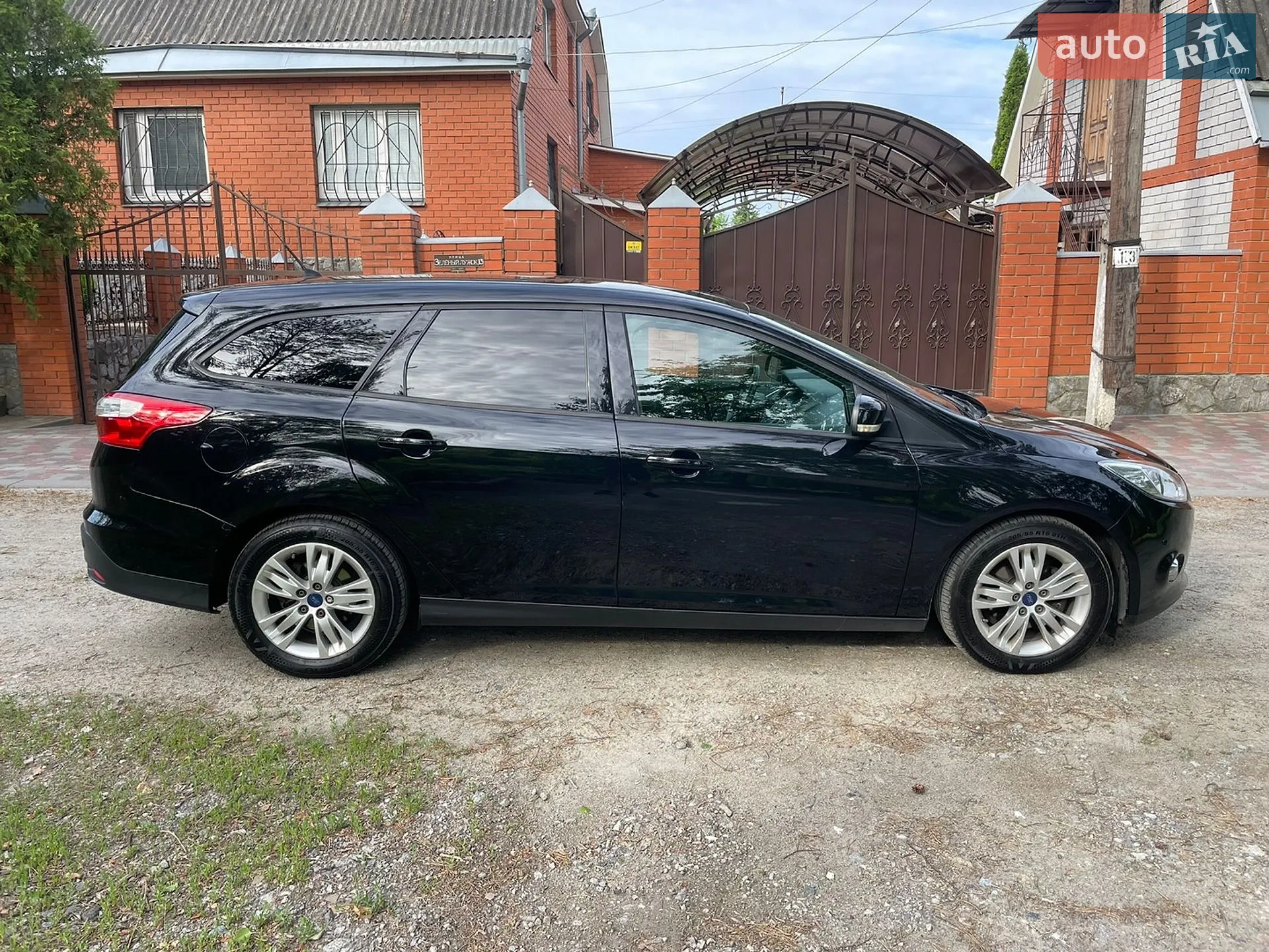 2011 Ford Focus - мініатюра 8