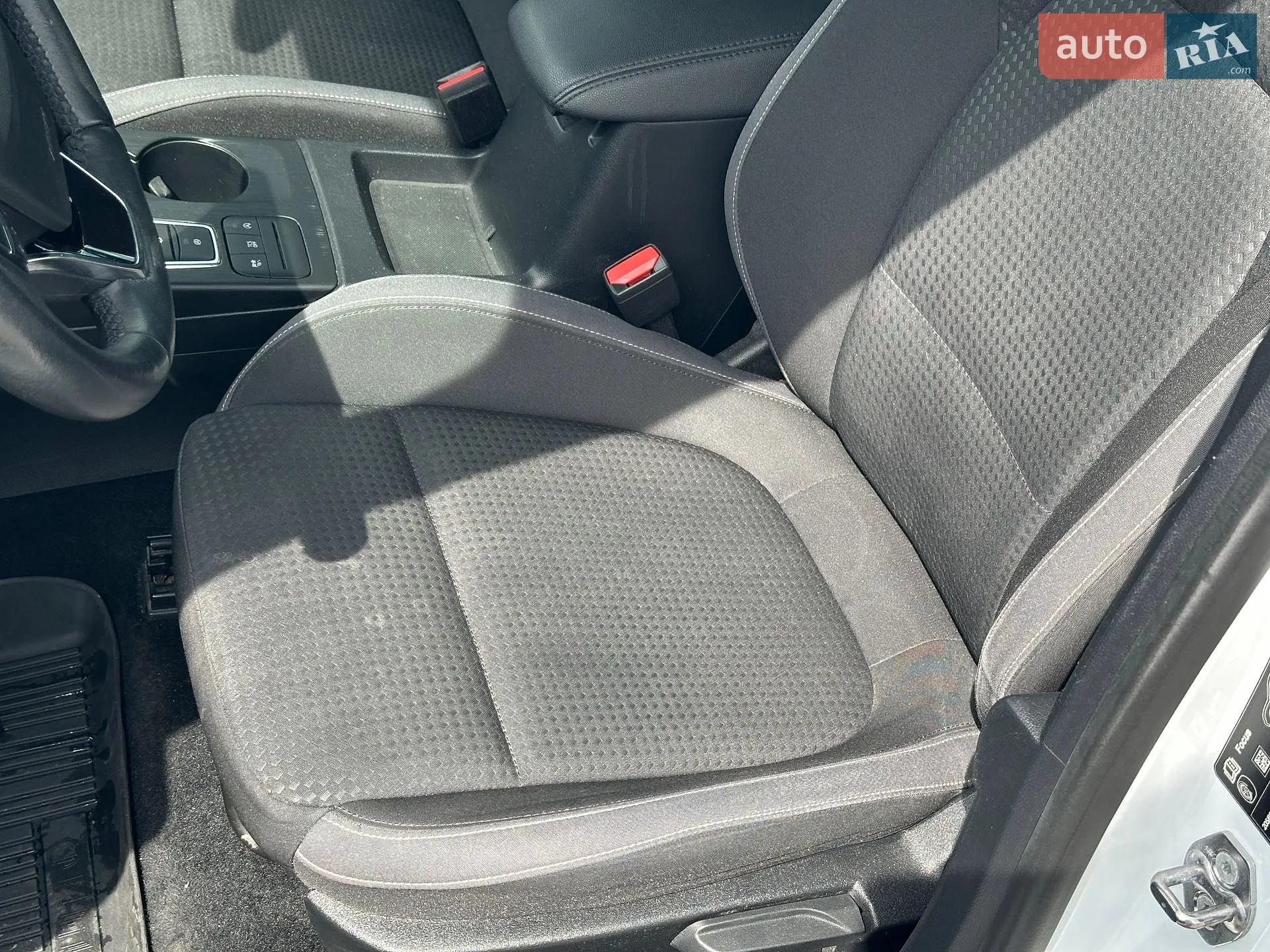 2020 Ford Focus - мініатюра 19