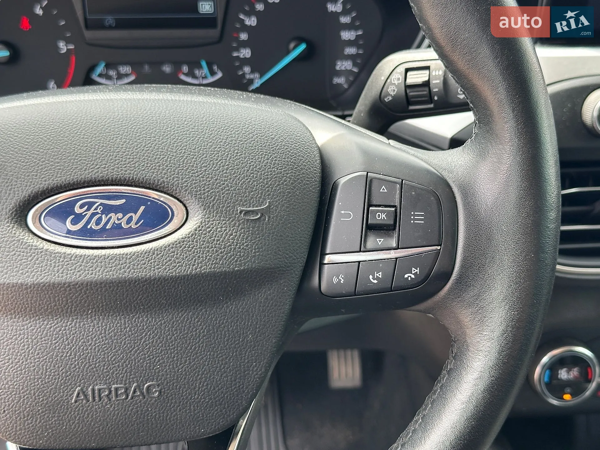 2020 Ford Focus - мініатюра 21