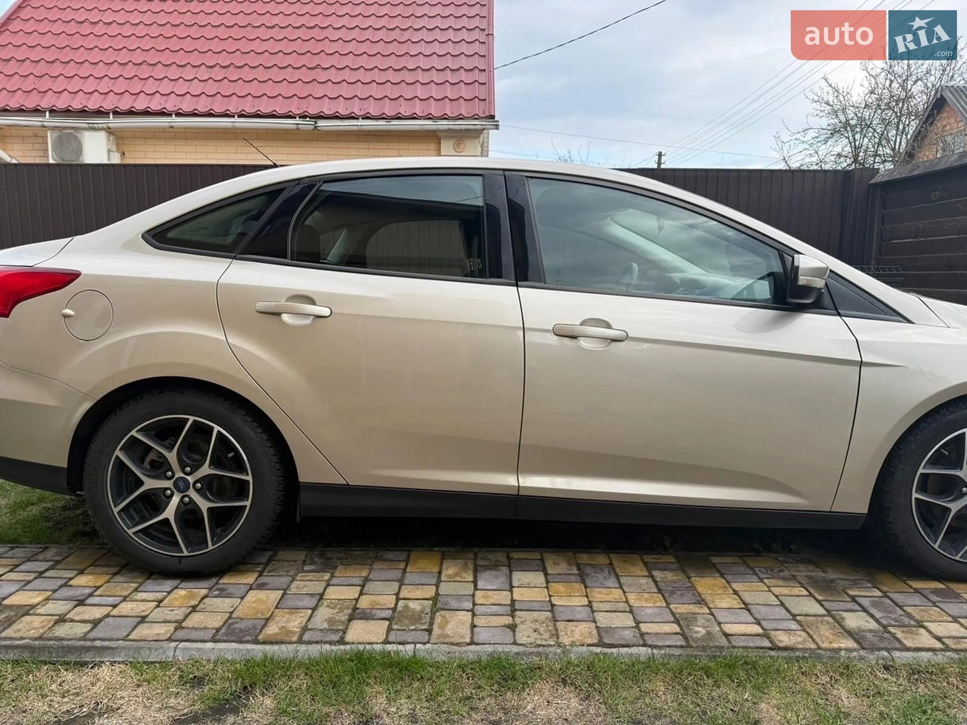 2016 Ford Focus - мініатюра 14