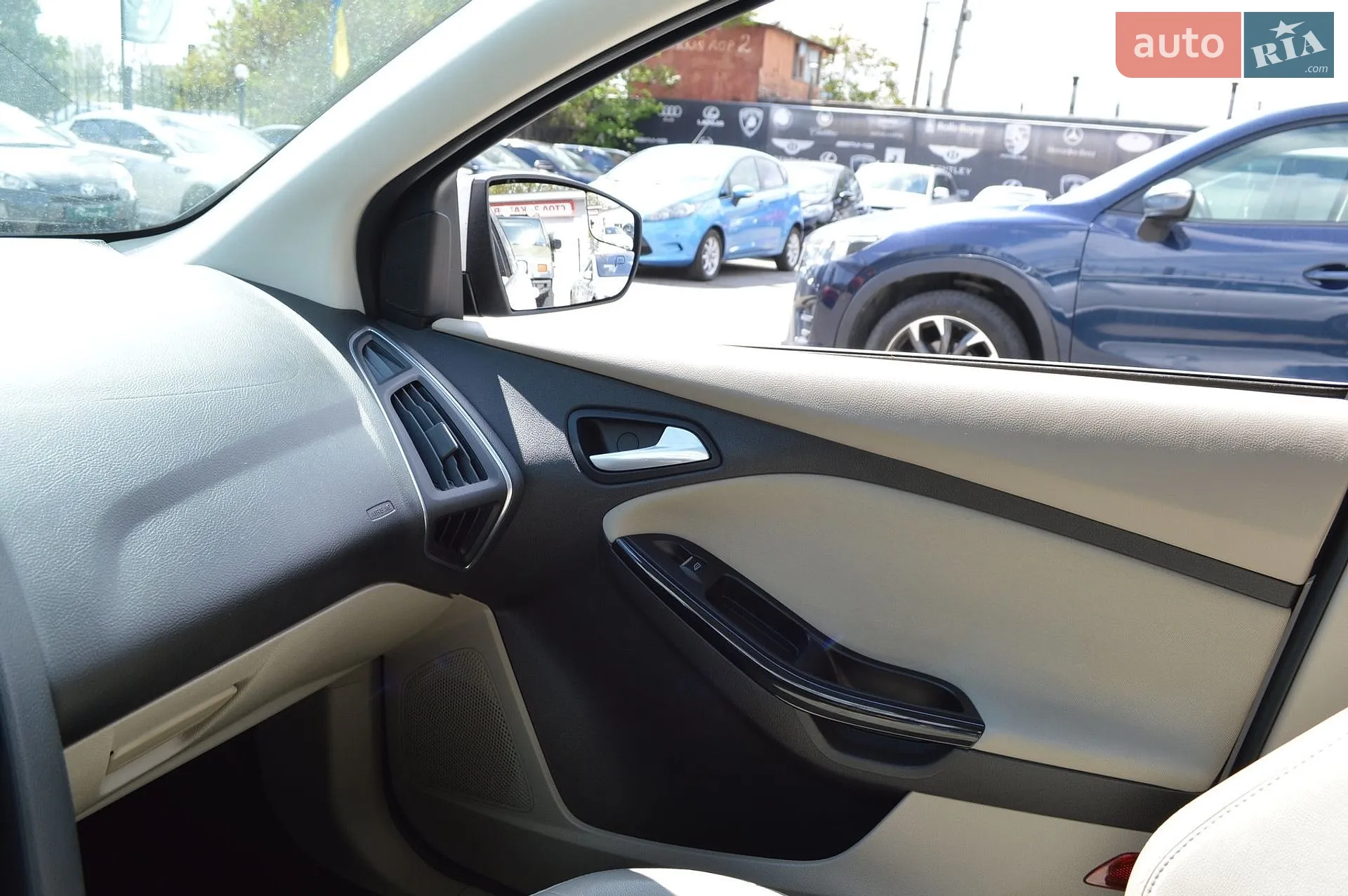 2013 Ford Focus - мініатюра 14