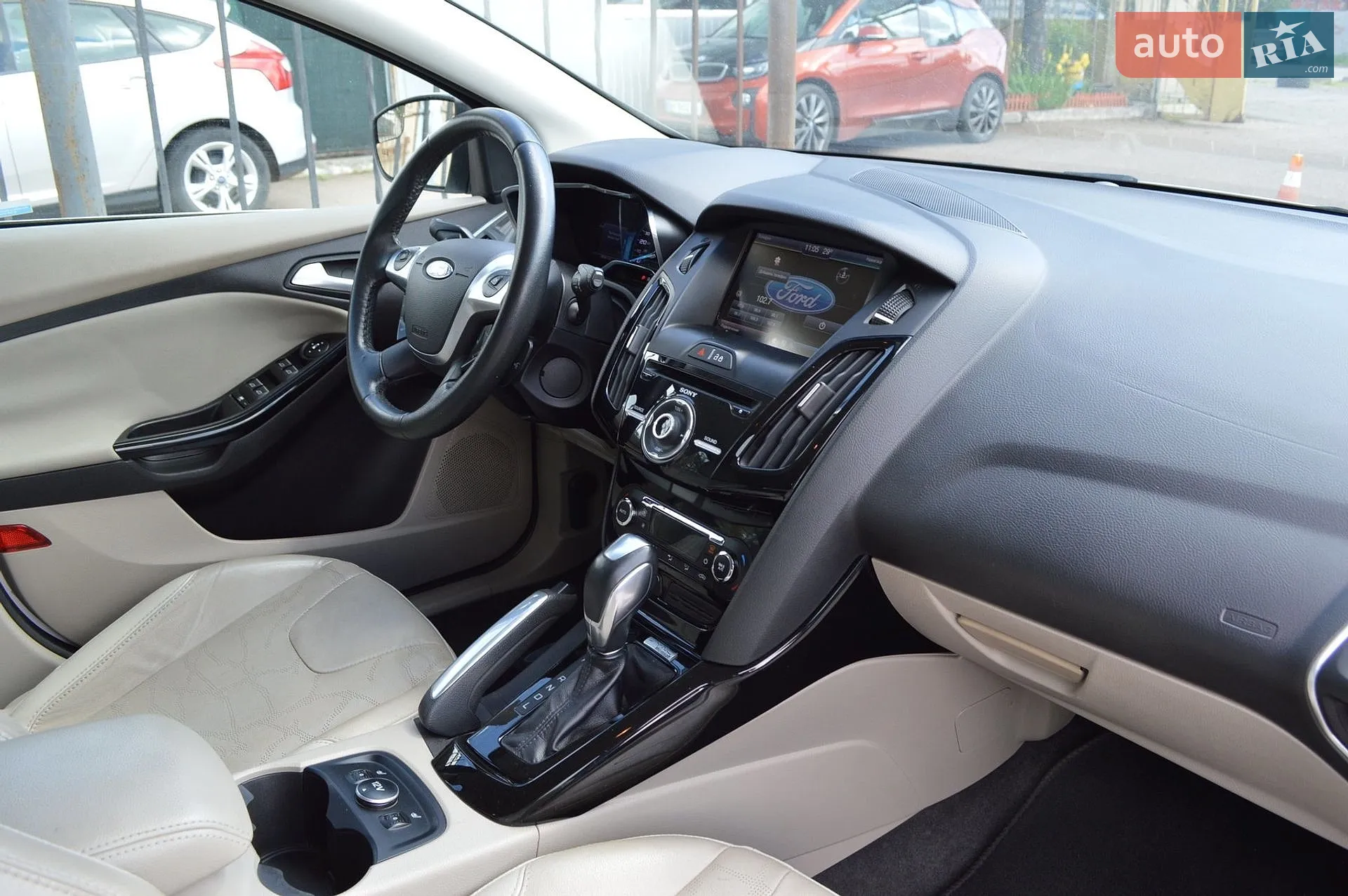 2013 Ford Focus - мініатюра 19