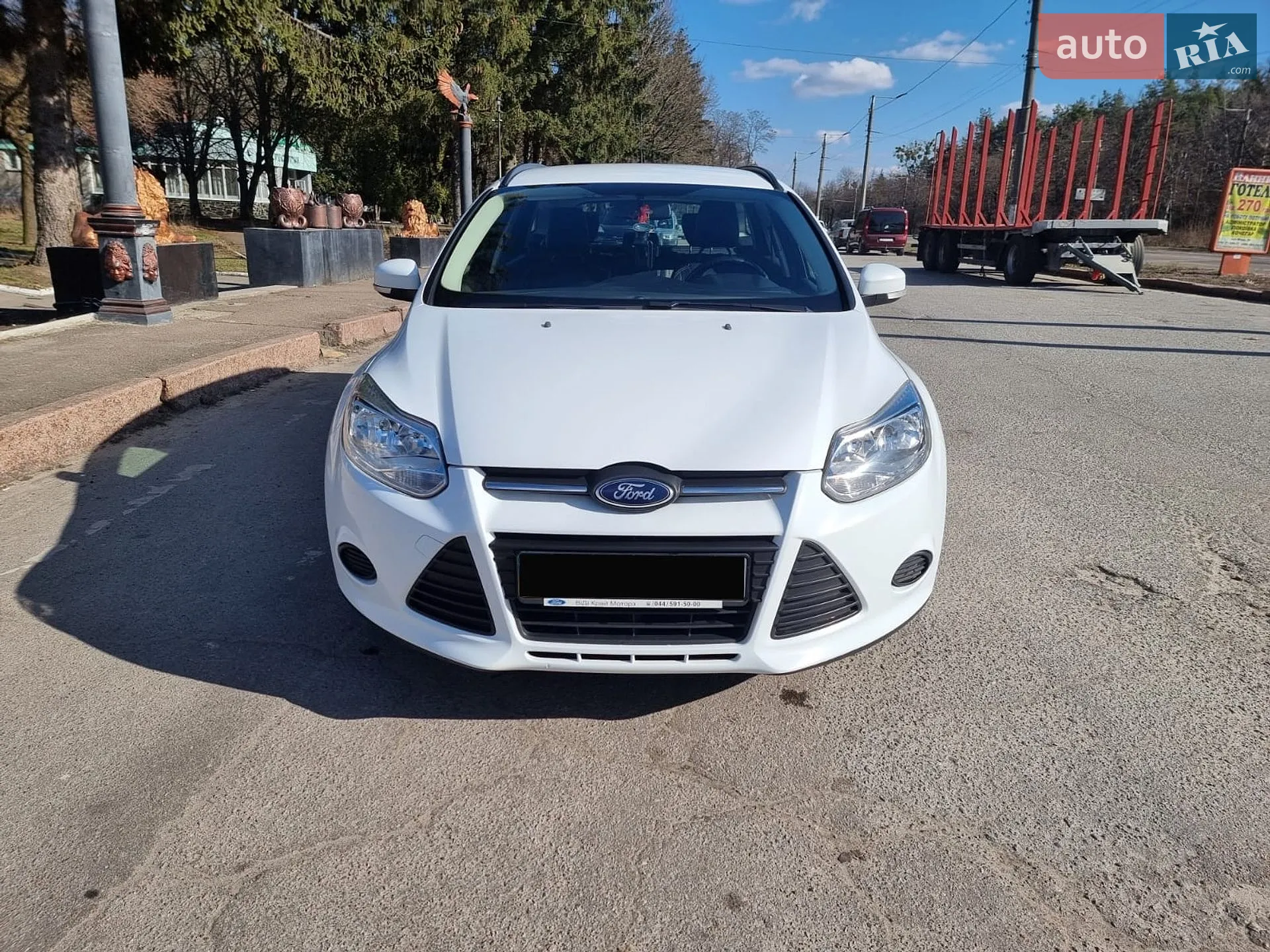 Ford Focus 2013 VIN WF0LXXGCBLDK02814 фото оголошення 5 з 18