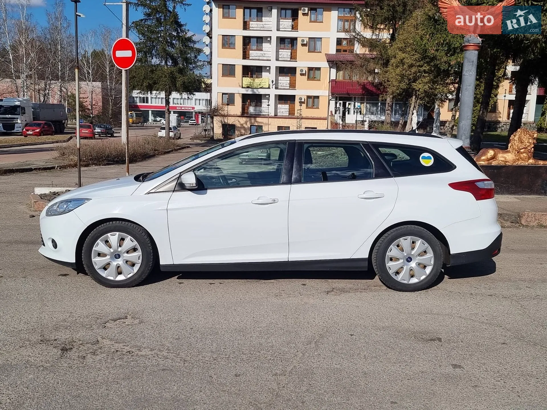 Ford Focus 2013 VIN WF0LXXGCBLDK02814 фото оголошення 3 з 18