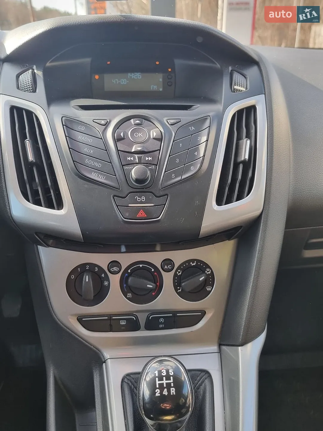 Ford Focus 2013 VIN WF0LXXGCBLDK02814 фото оголошення 17 з 18
