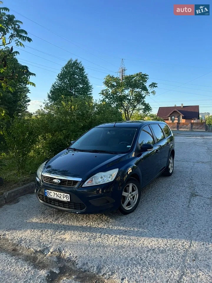 2010 Ford Focus - мініатюра 11