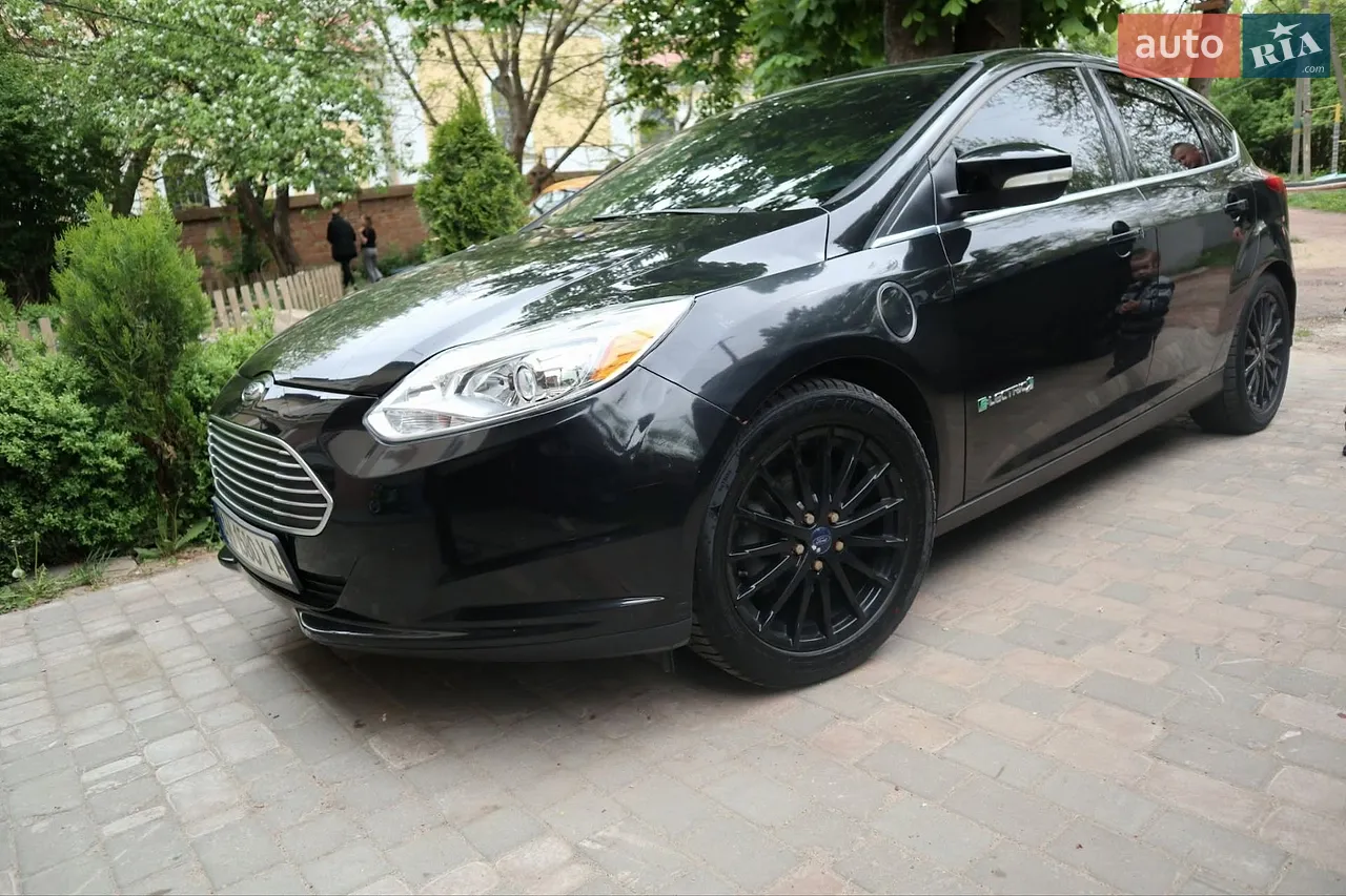 2012 Ford Focus - мініатюра 10