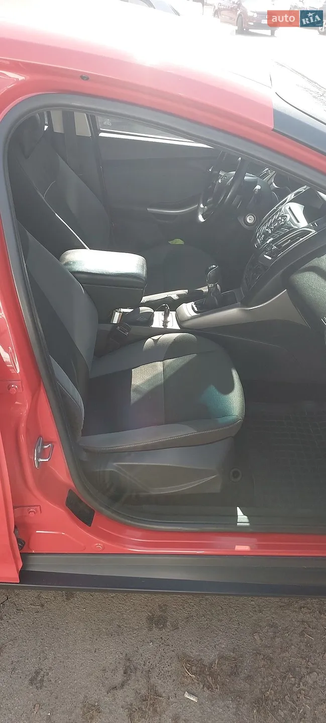 2011 Ford Focus - мініатюра 24