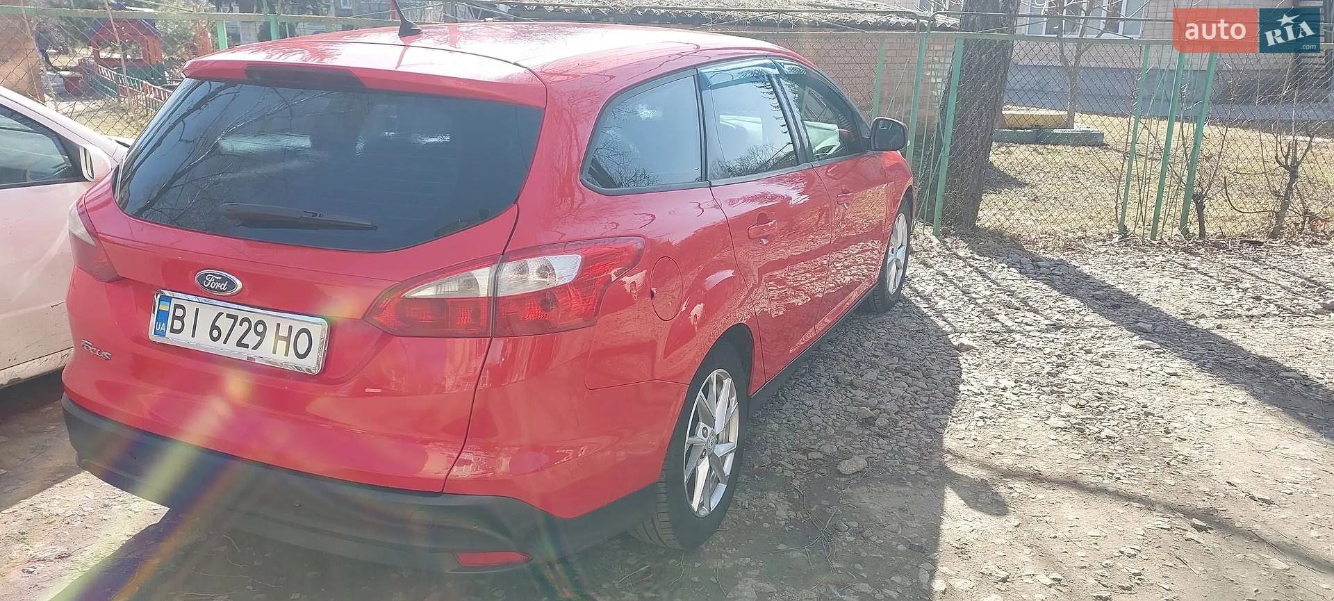 2011 Ford Focus - мініатюра 13