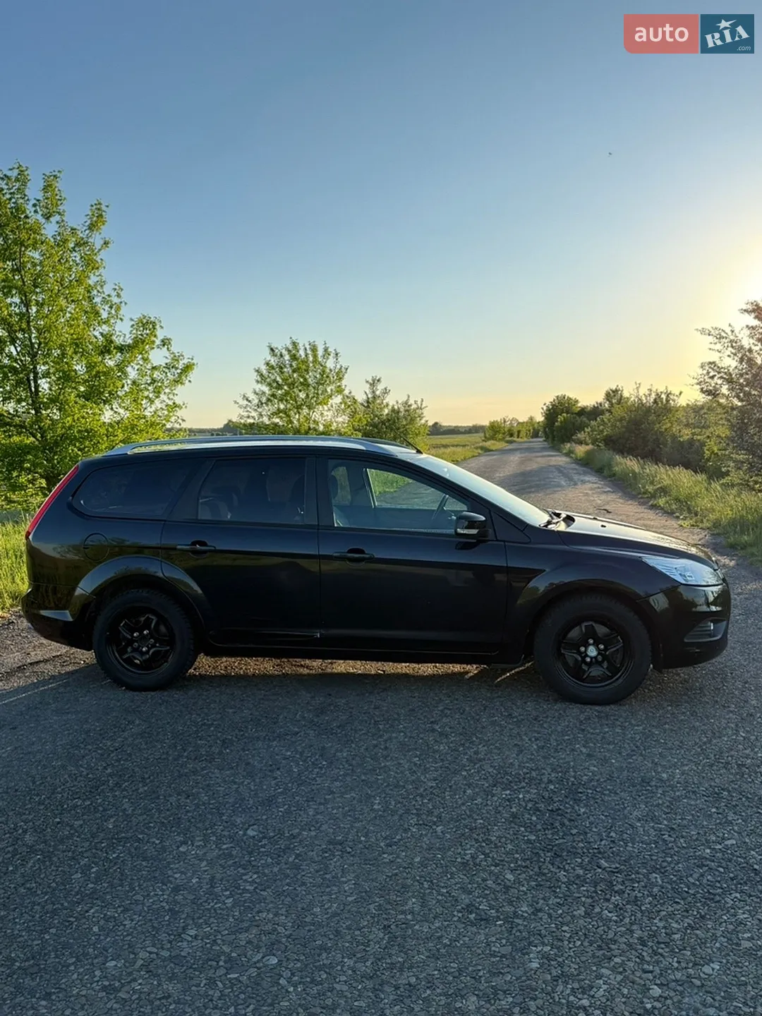 2010 Ford Focus - мініатюра 8