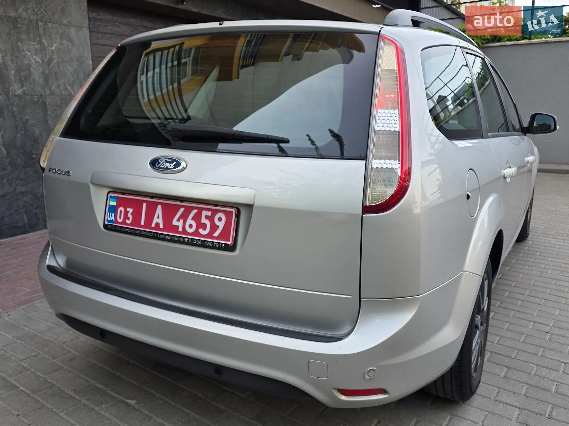 2010 Ford Focus - мініатюра 8