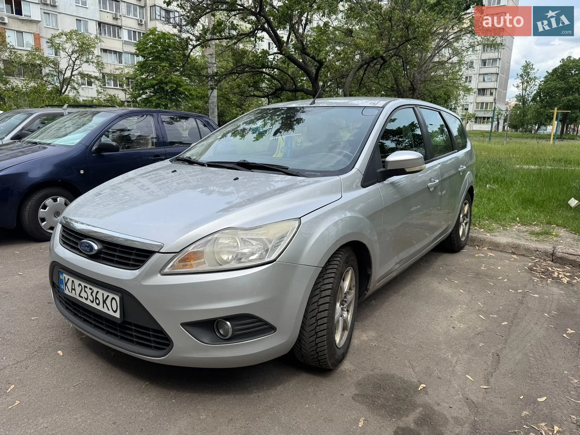 2010 Ford Focus - мініатюра 2
