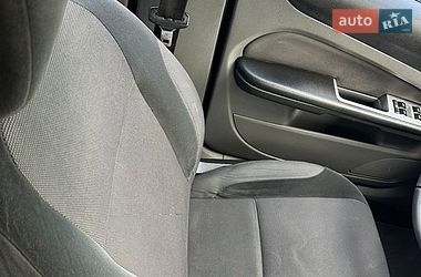 Хэтчбек Ford Focus 2008 в Львове фото 3 Хэтчбек Ford Focus 2008 в Львове