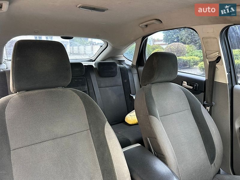 Хэтчбек Ford Focus 2008 в Львове фото 9 Хэтчбек Ford Focus 2008 в Львове
