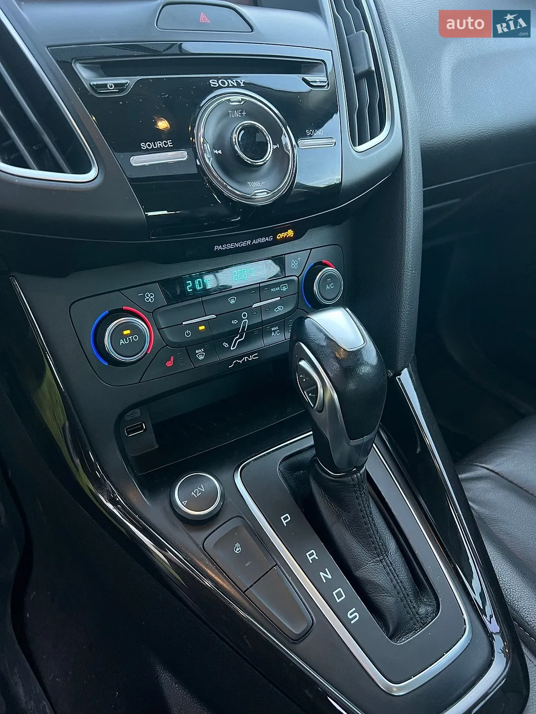 2015 Ford Focus - мініатюра 18