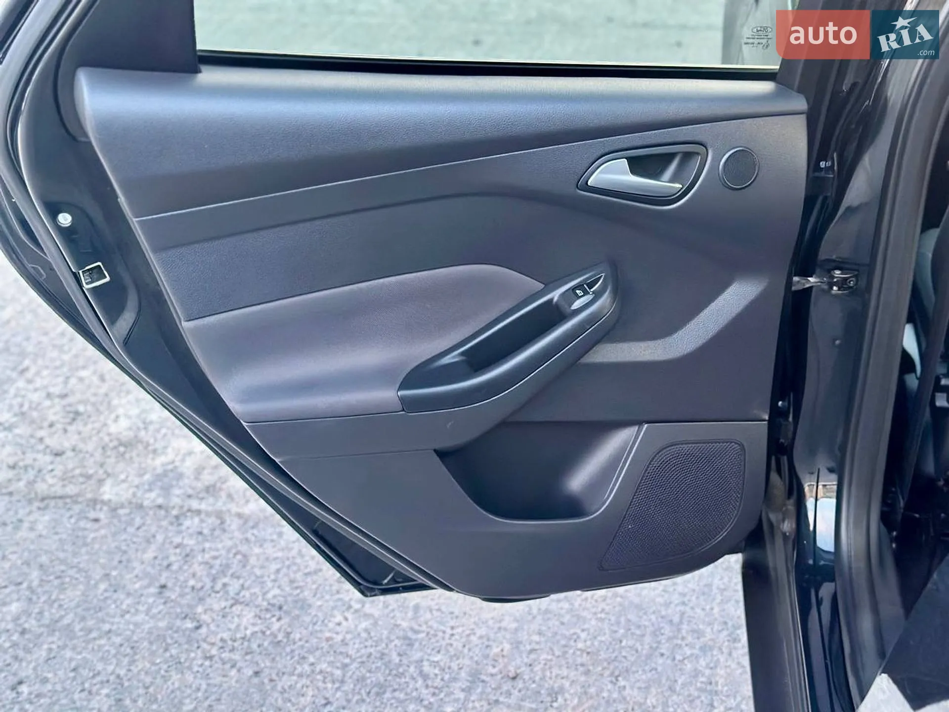 2011 Ford Focus - мініатюра 35