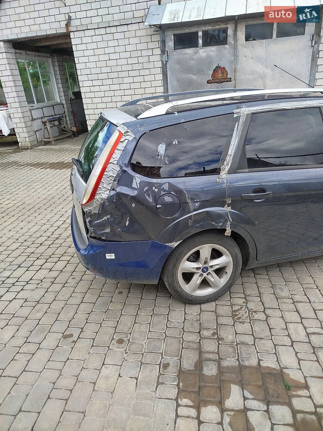 2010 Ford Focus - мініатюра 14