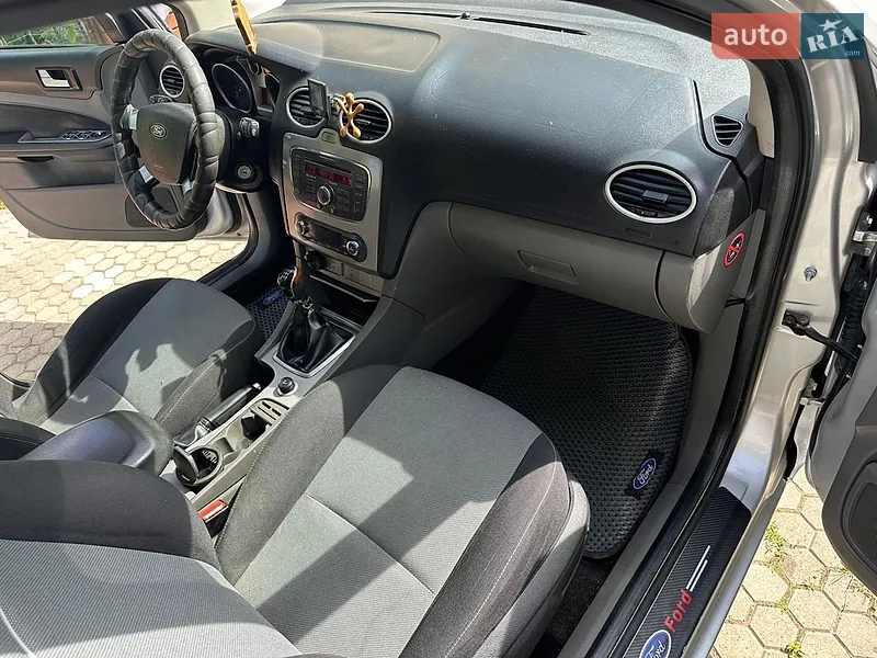 Ford Focus 2010 VIN WF0SXXGCDSAB24008 фото оголошення 17 з 61