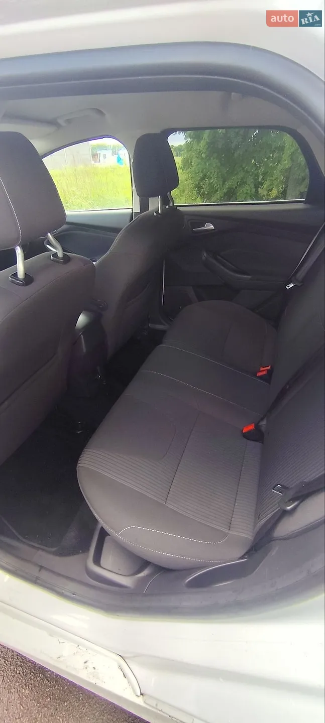 2012 Ford Focus - мініатюра 11