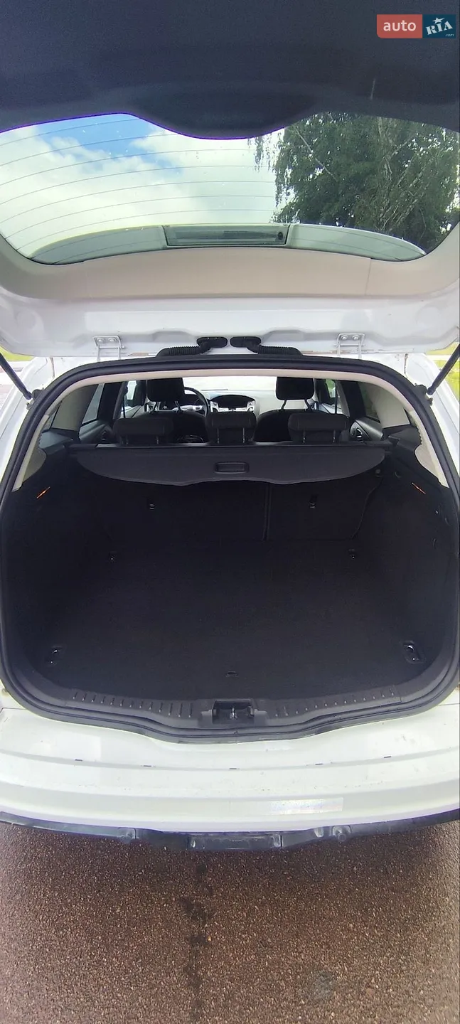 2012 Ford Focus - мініатюра 18