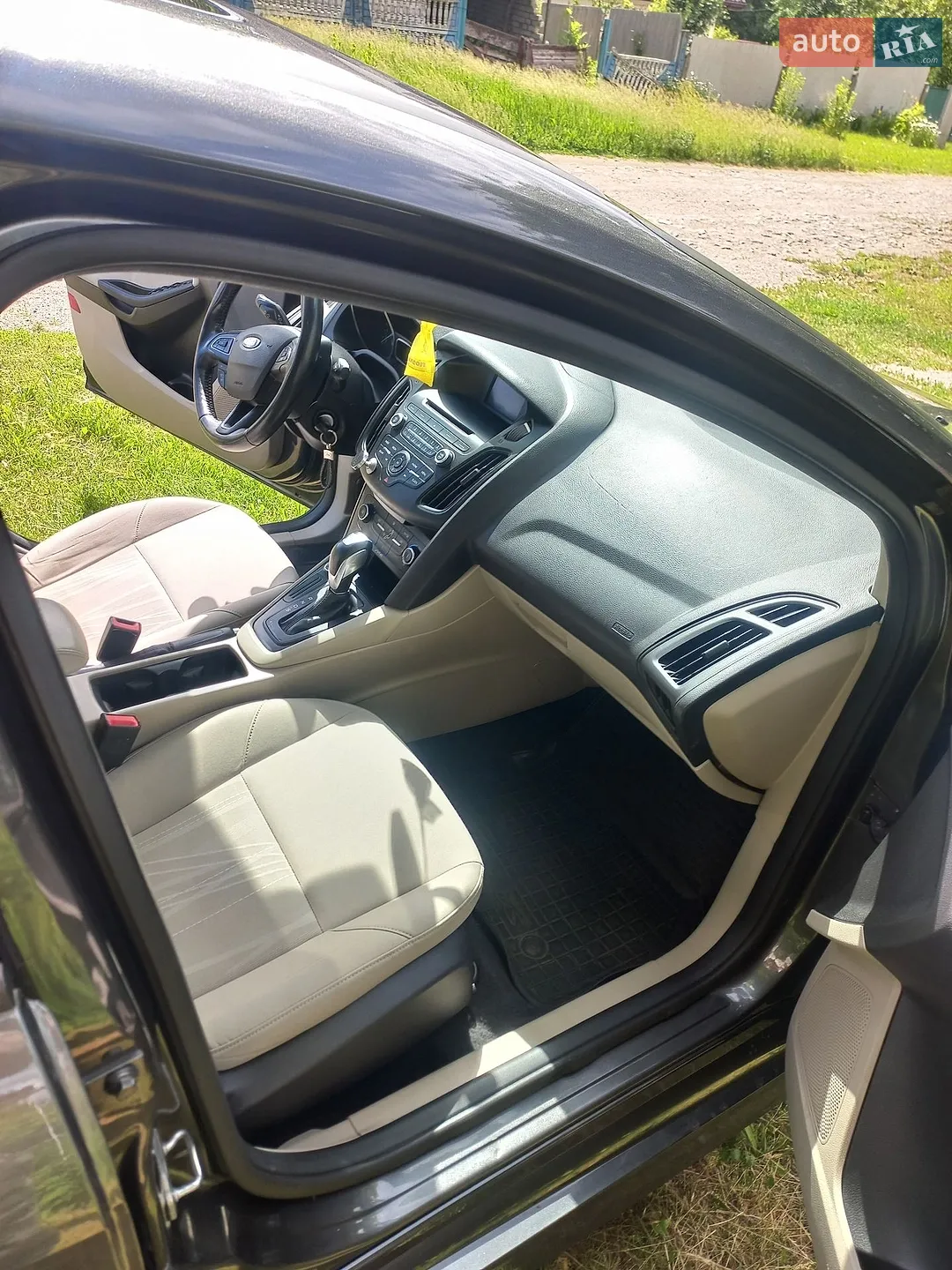 2015 Ford Focus - мініатюра 18